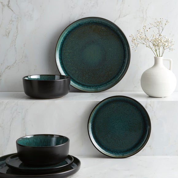 Reactive Green 12-Piece Dinner Set
