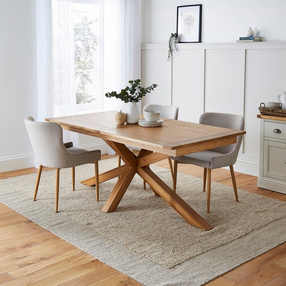 Xavi Solid Oak Rectangular Extendable Dining Table – 6 to 8 Seater